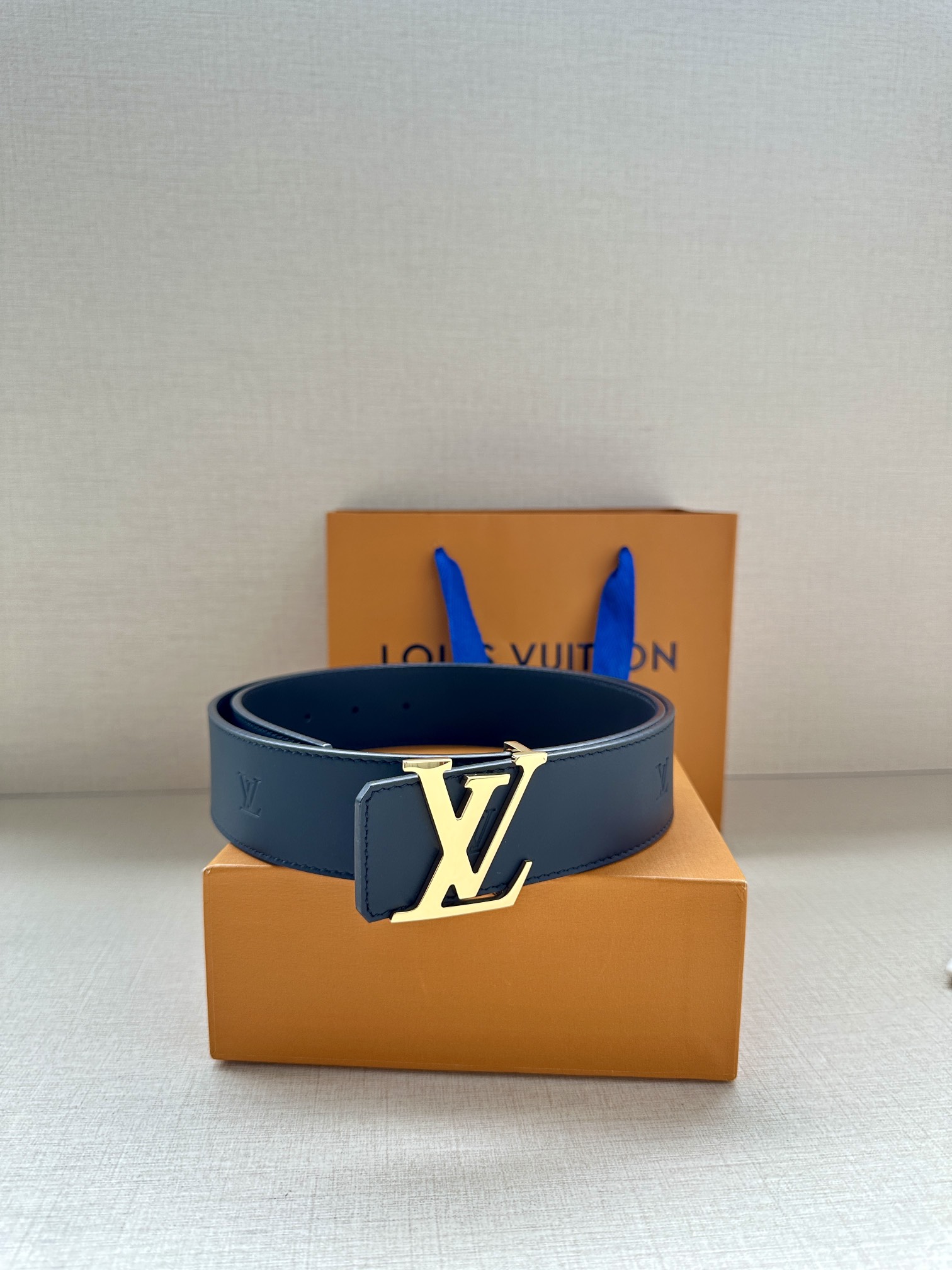 LV Initiales Blason 벨트 40mm