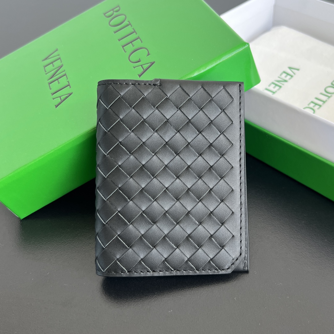 보테가베네* 가죽 카드 홀더  10.2*8.2*0.5cm
