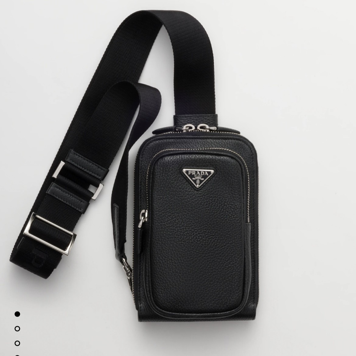 25FW 프라다 하이테크 2ZH195