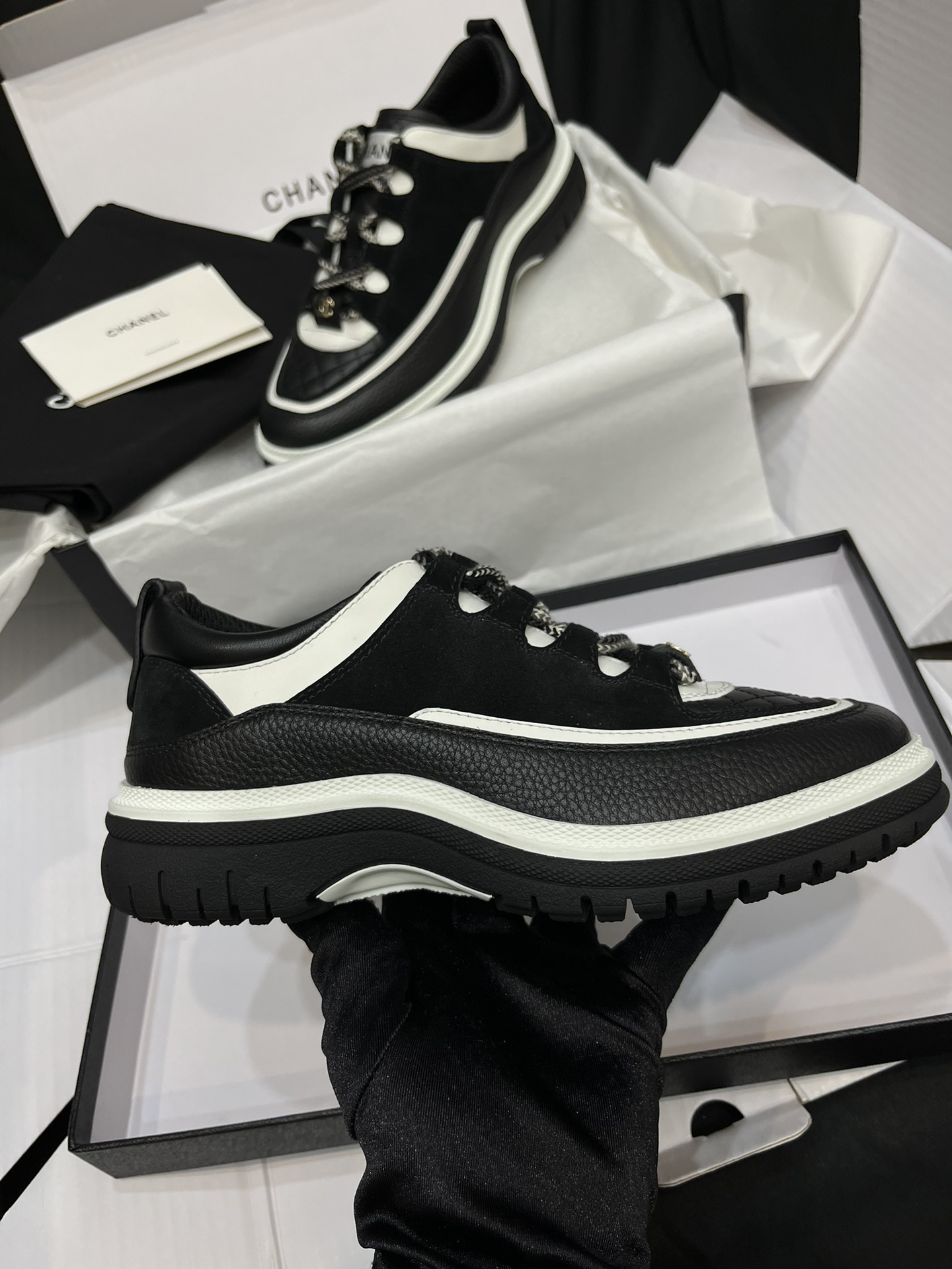 샤❤넬 퀼팅 팬더 스니커즈