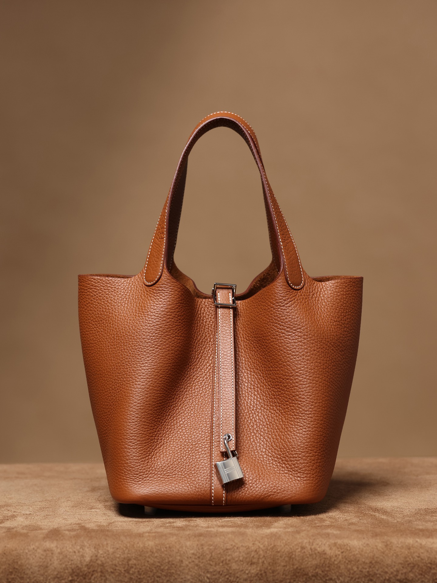 M9 Herme* Picotin Lock 22bag