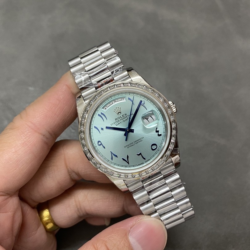 GM l 2836무브먼트 l 40mm l 데이데이트 Day-date 178g