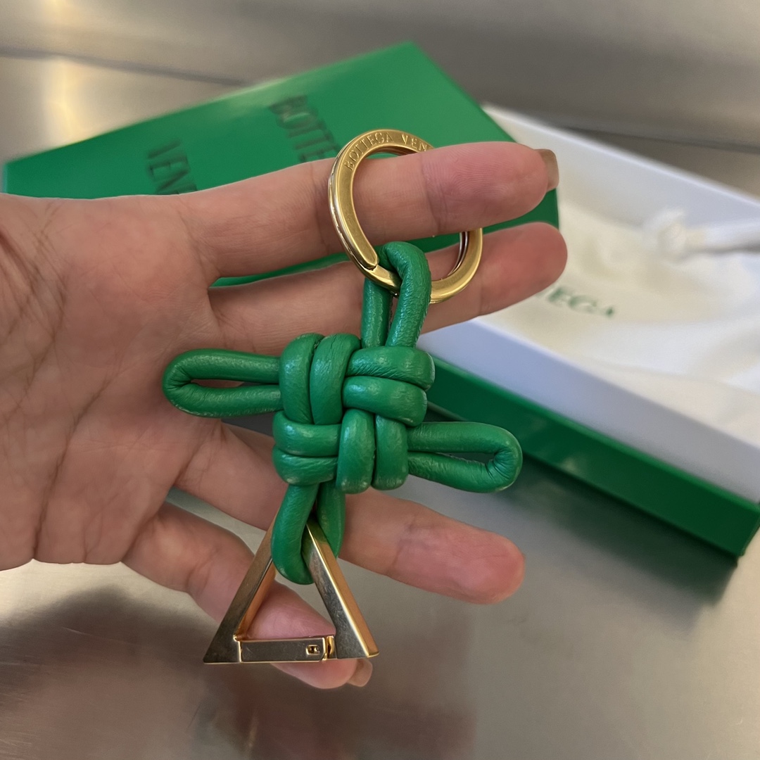 트라이앵글 키 링 에 대한 여성 에 패러킷