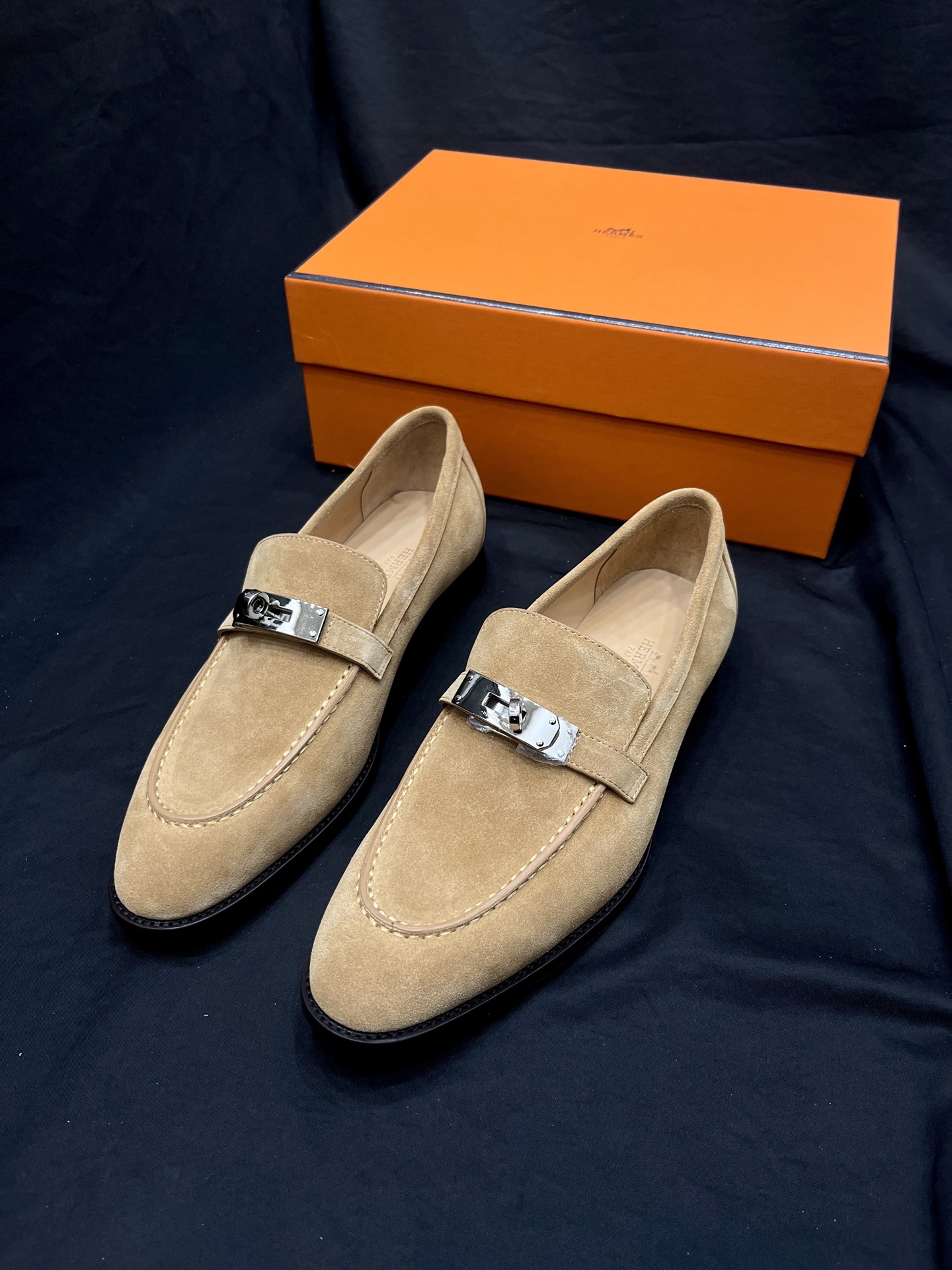 에르메스Karl 로퍼