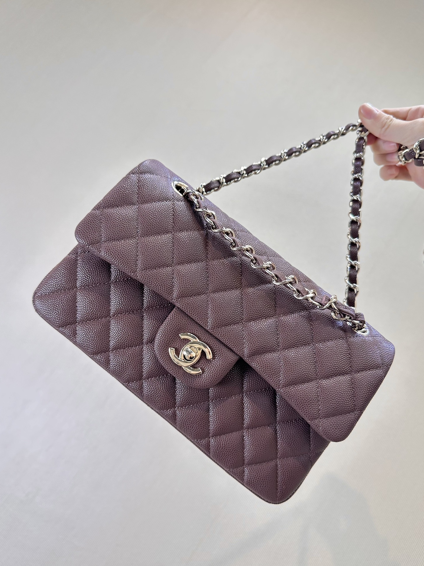 샤❤넬 클래식 캐비어 플랩백 미디움 25cm 112