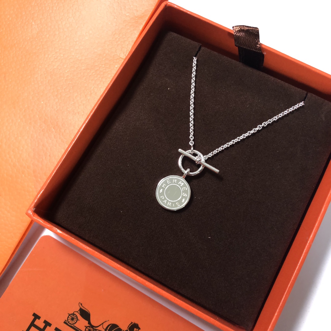 에르메스 Amulettes 메달 실버 펜던트 목걸이 50cm  925