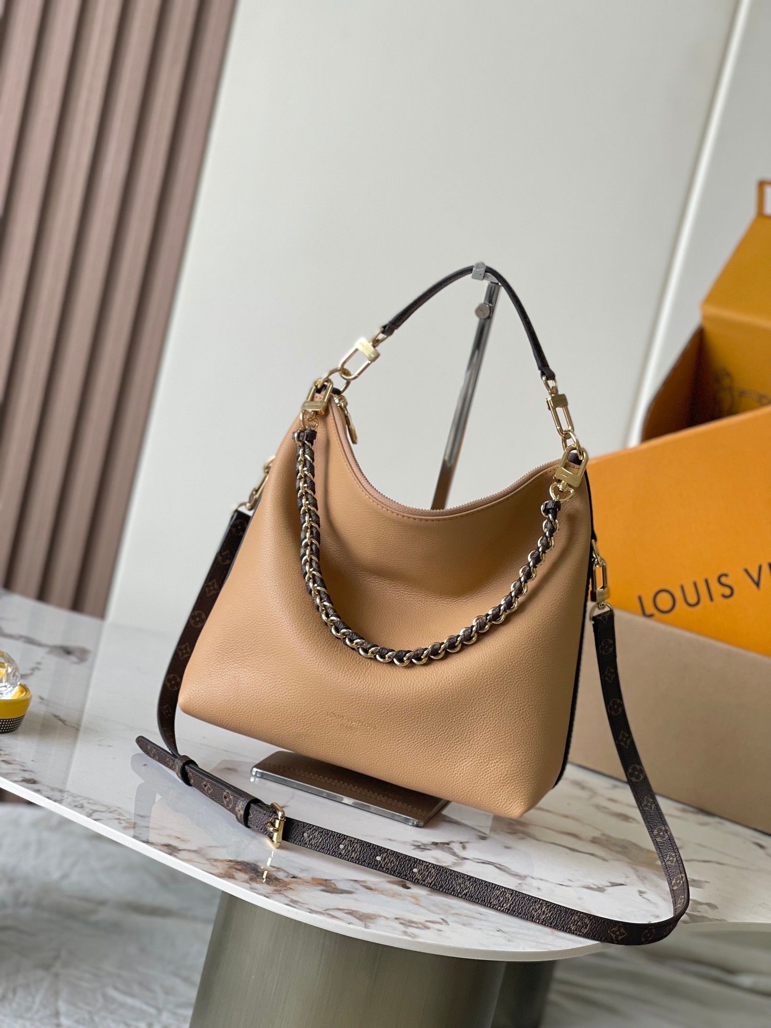 MB 루이 비통 핸드백 멀티패스 패션 레더 Arizona M28029   26*10*30CM