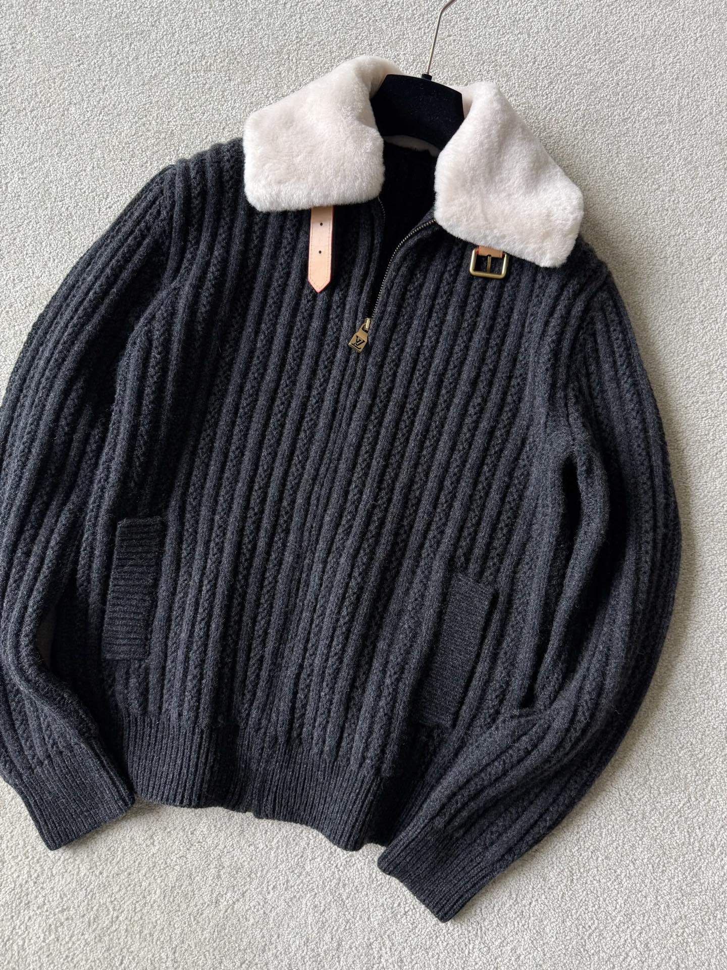 루이비통 캐시미어 울 블루종 1AJBU8