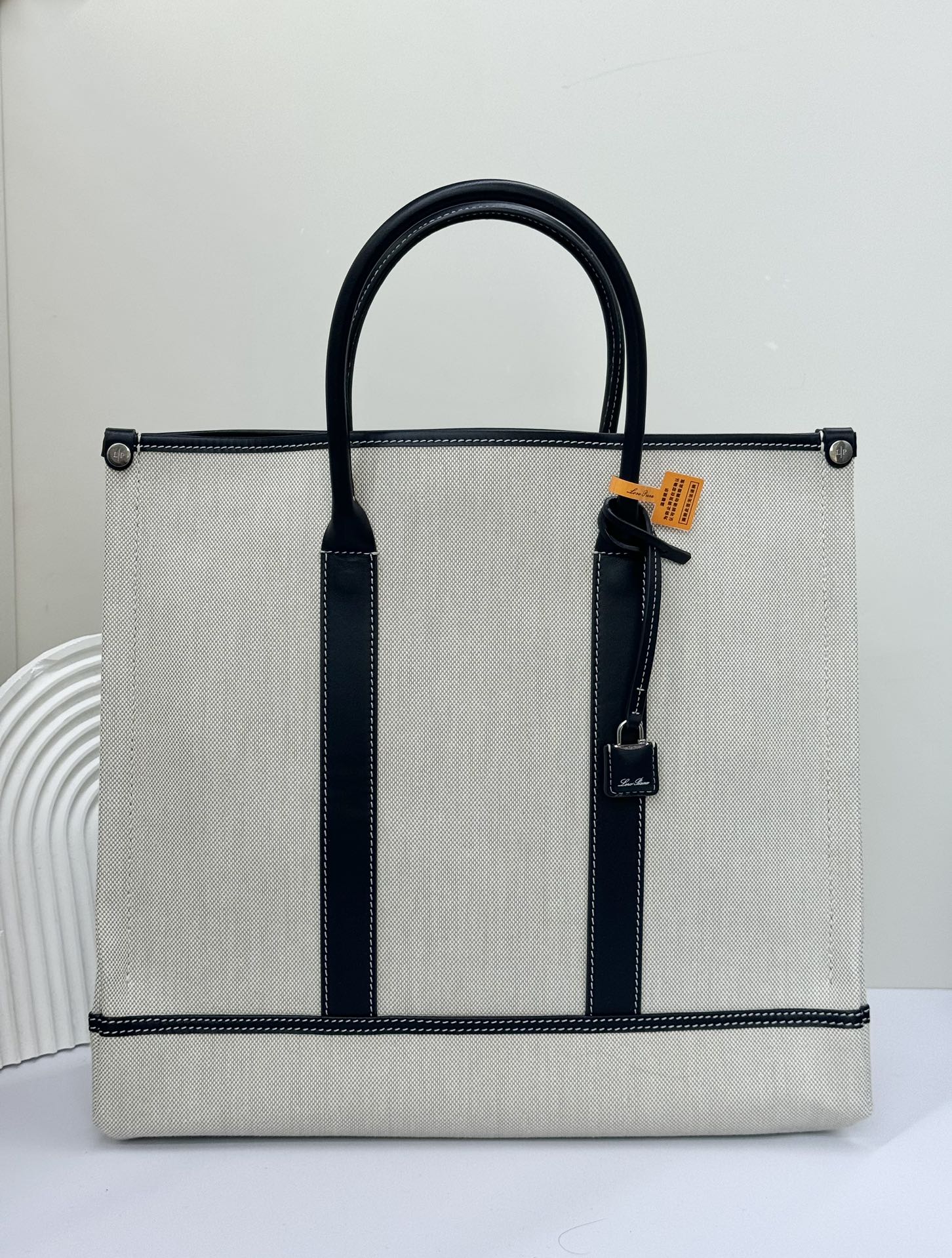 로로피아나 Beam  토트백 38×36×10cm