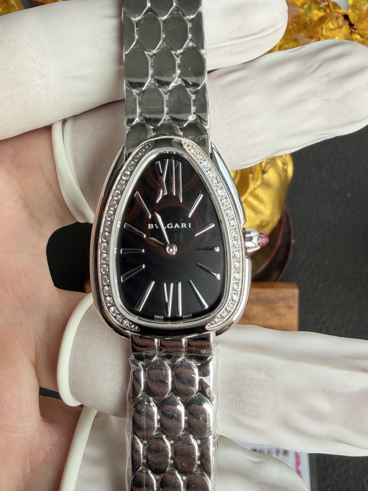 Serpenti Seduttori  l 쿼츠 무브먼트 l  리얼다이아몬드