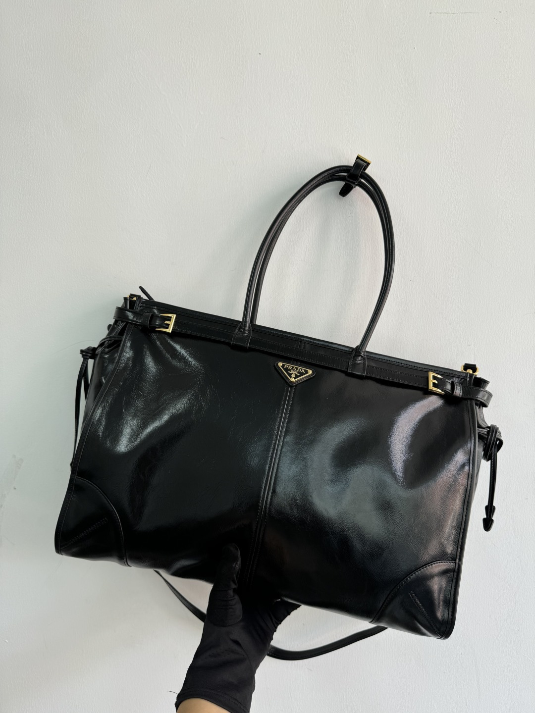 프라다 보니  가죽 핸드백 퓨터 1BA439 42x30x12cm