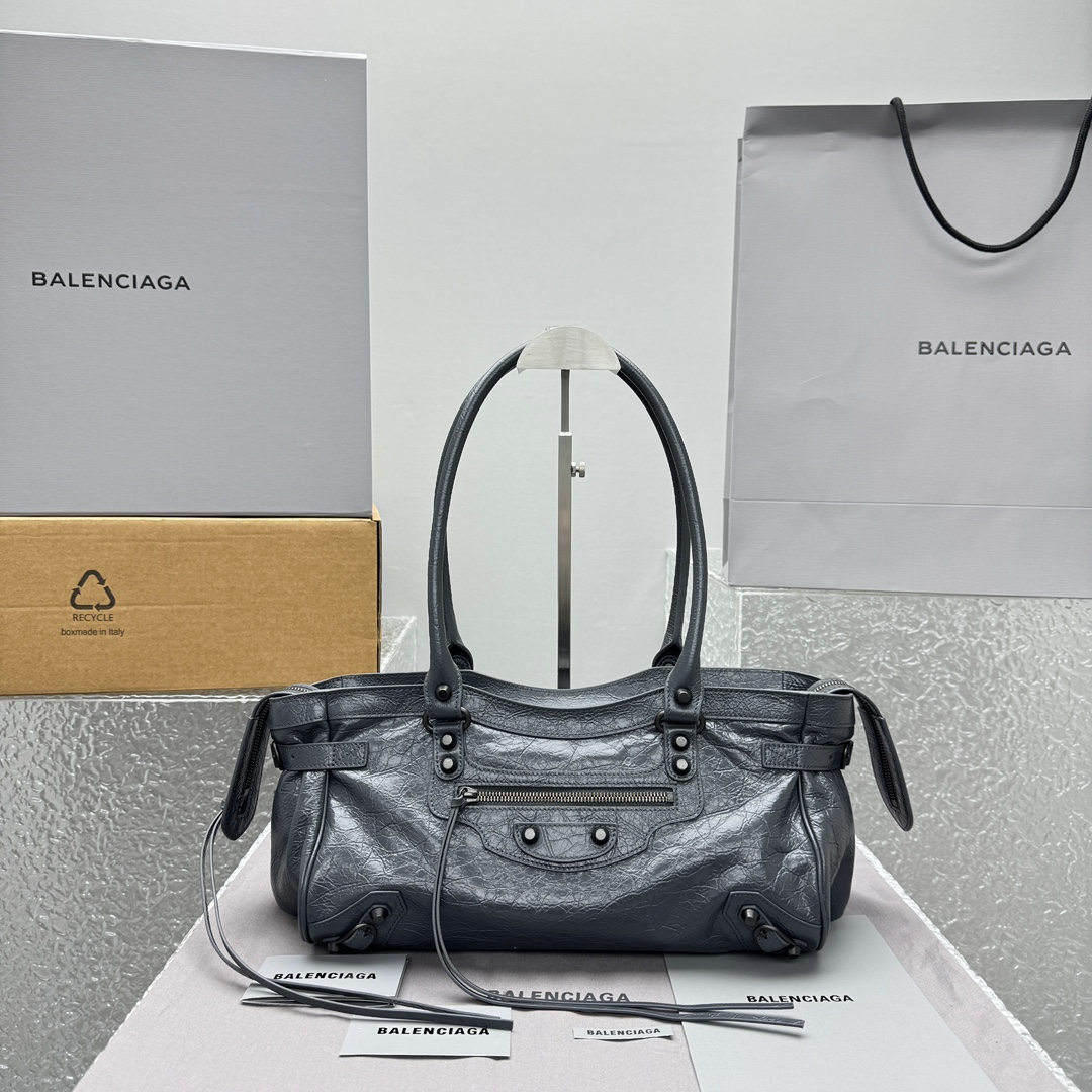 BALENCIAGA - Le City East West bag  32×9×19cm