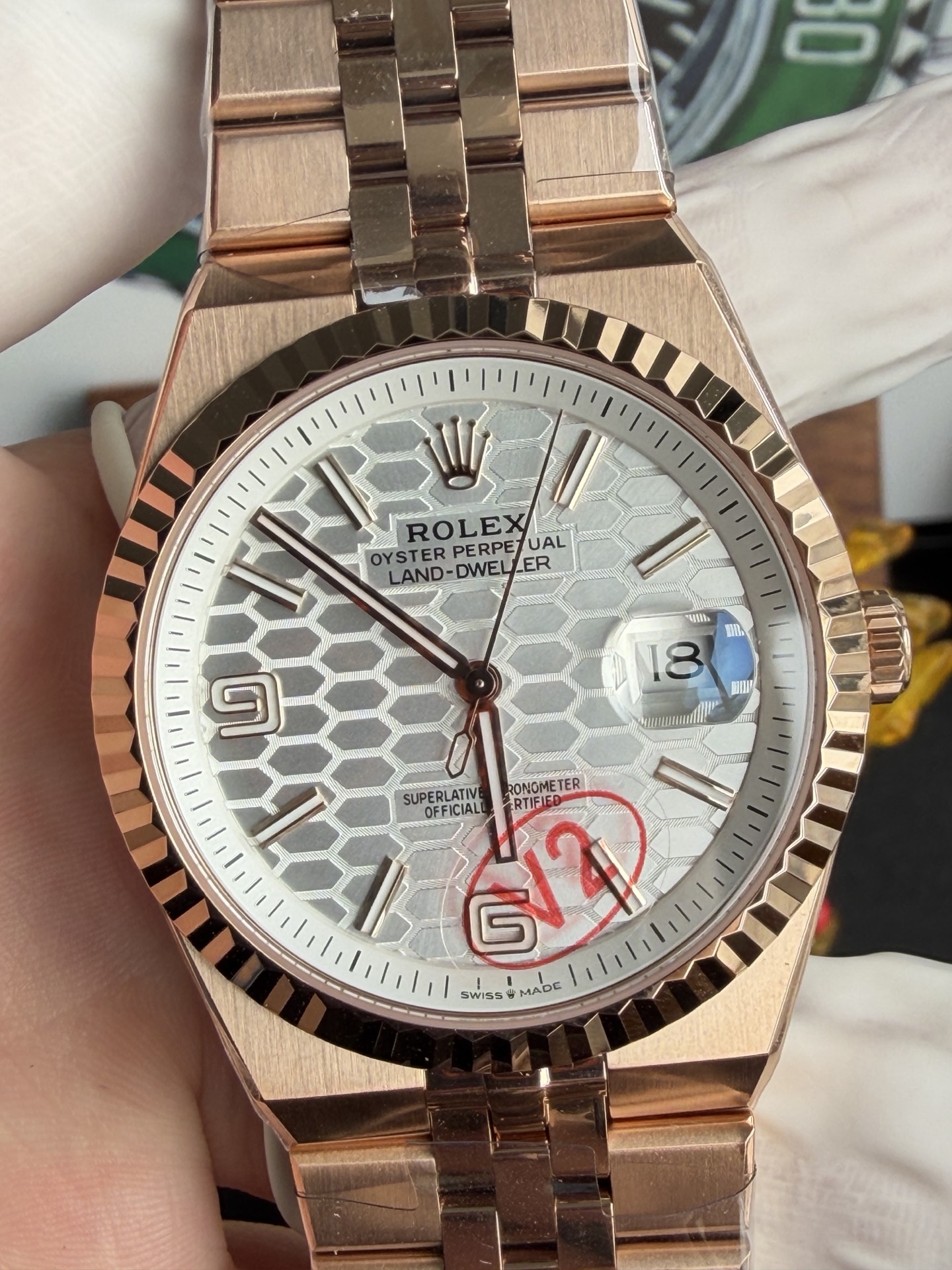 BV2 l Cal.7135 l 40mm l  롤렉스 Land-Dweller 127335-0001 172g