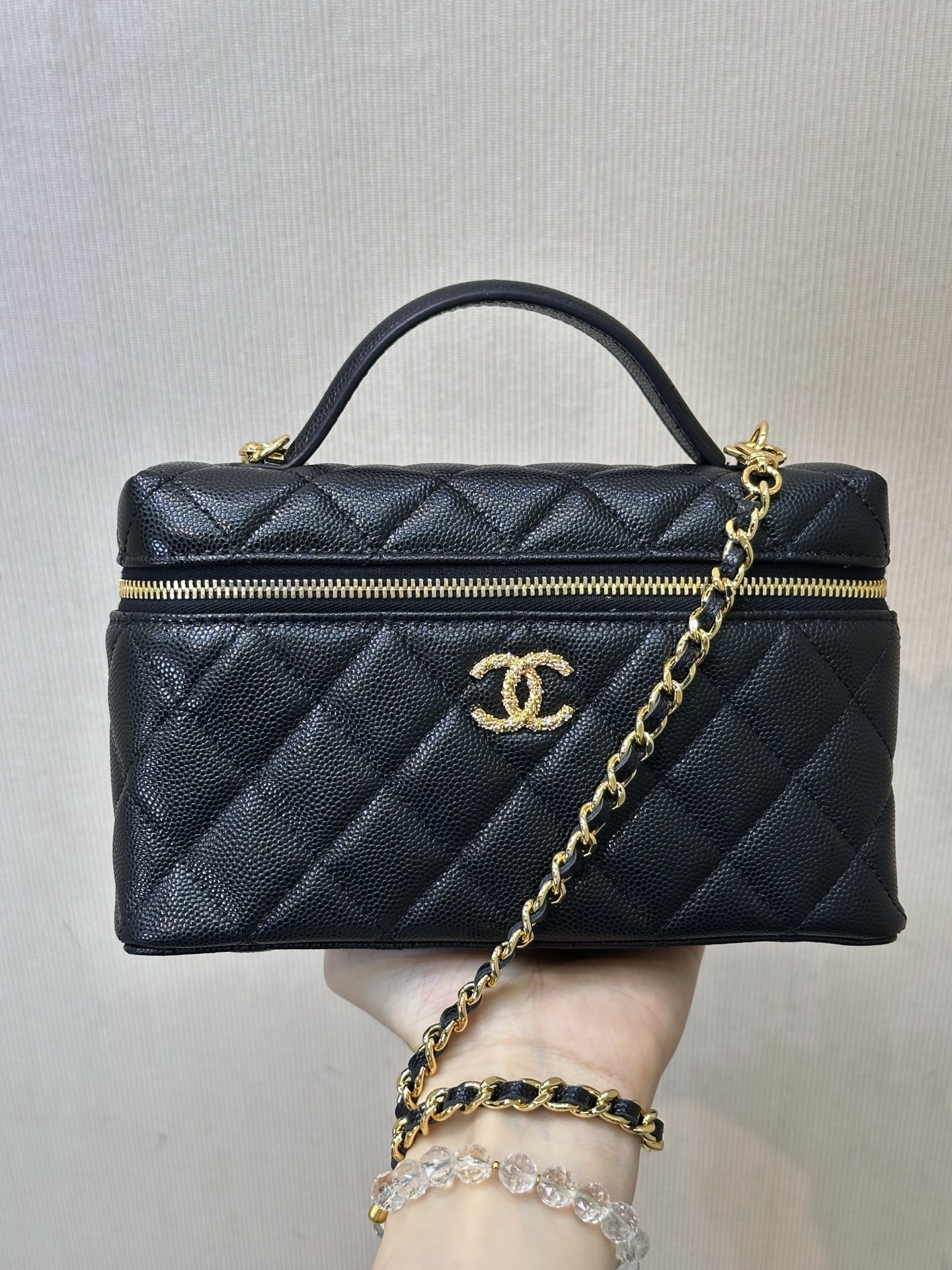 샤* 26 크루즈 직사각 베니티백 5090  17×19.5×5cm