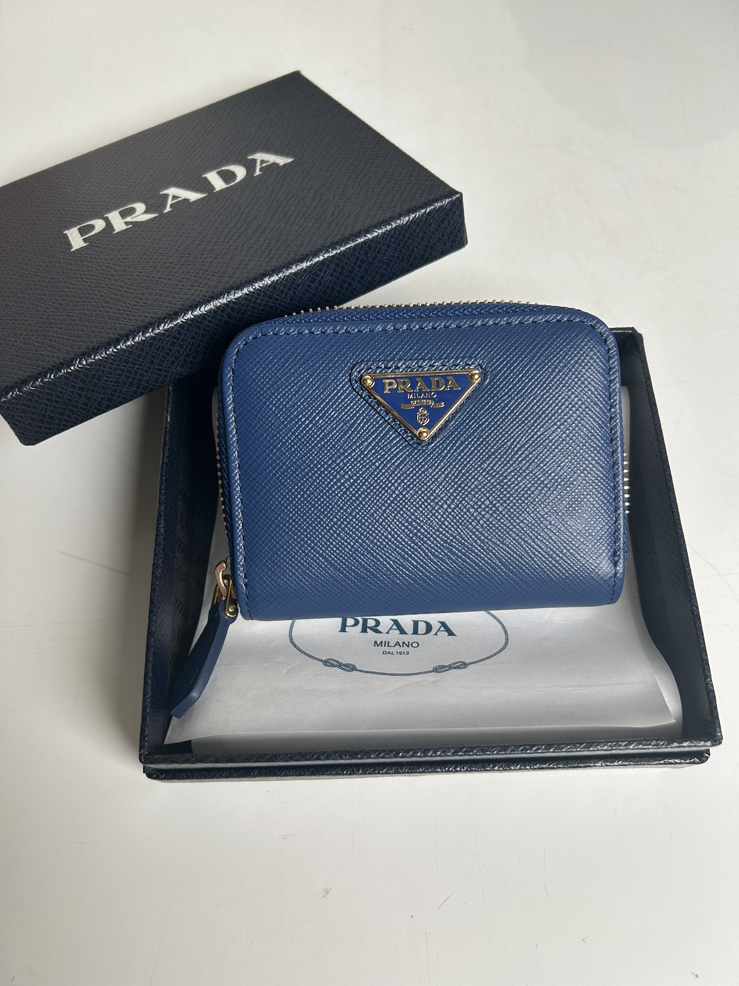 프라다 사피아노 가죽 카드 홀더 1mm268 10*8cm