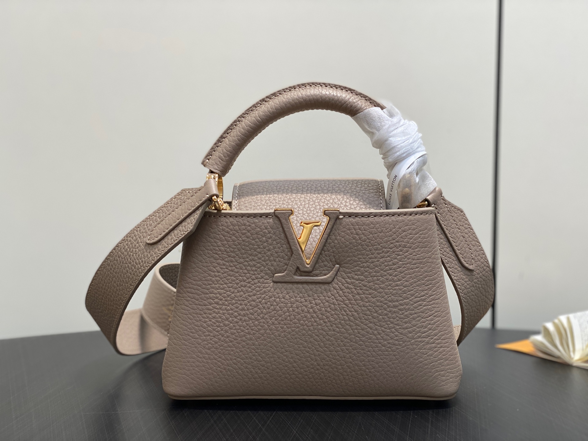 M56071 카퓌신 미니 21.0 x 14.0 x 8.0 cm