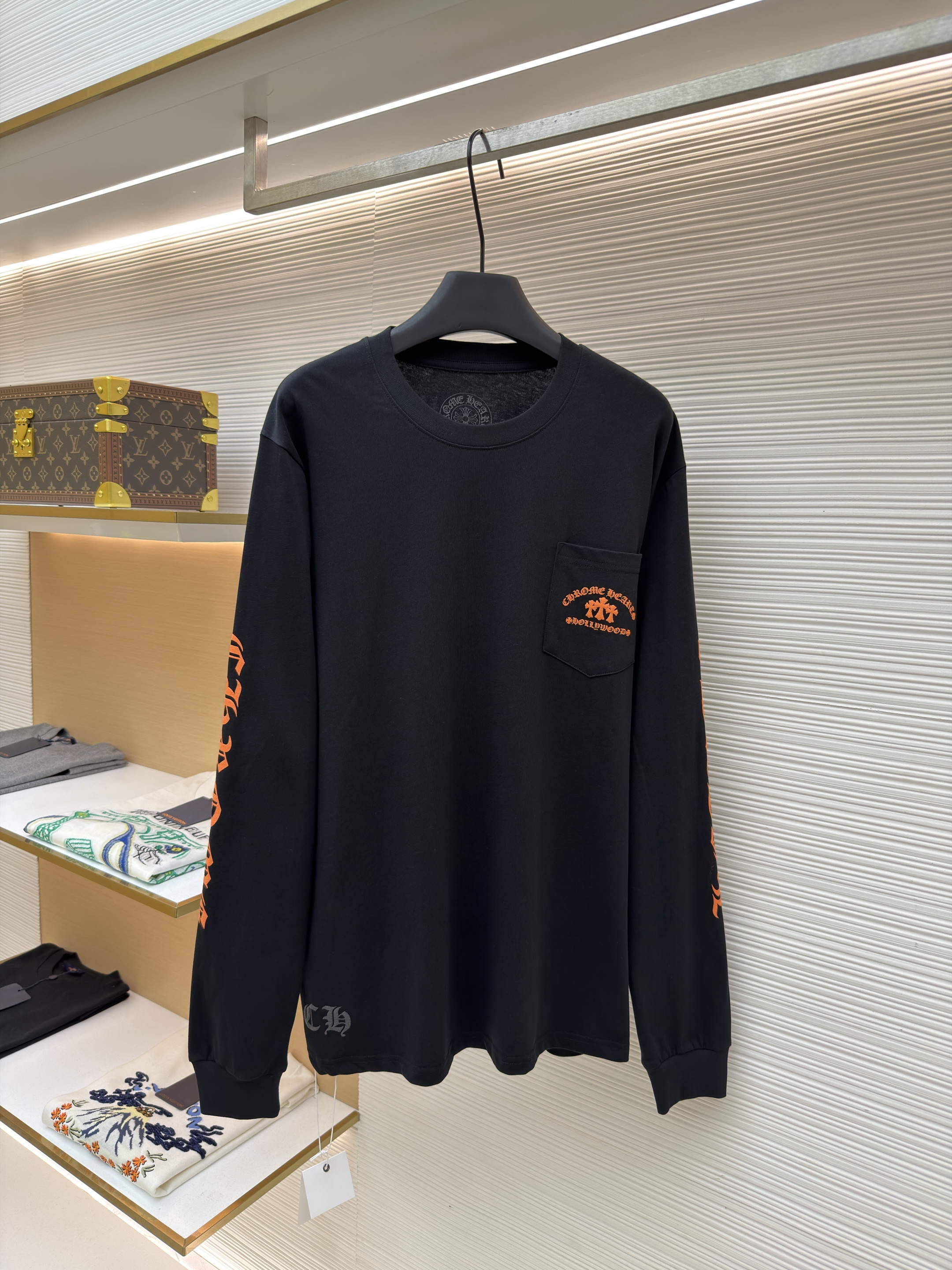 클로이 하트 남녀 긴팔 티셔츠