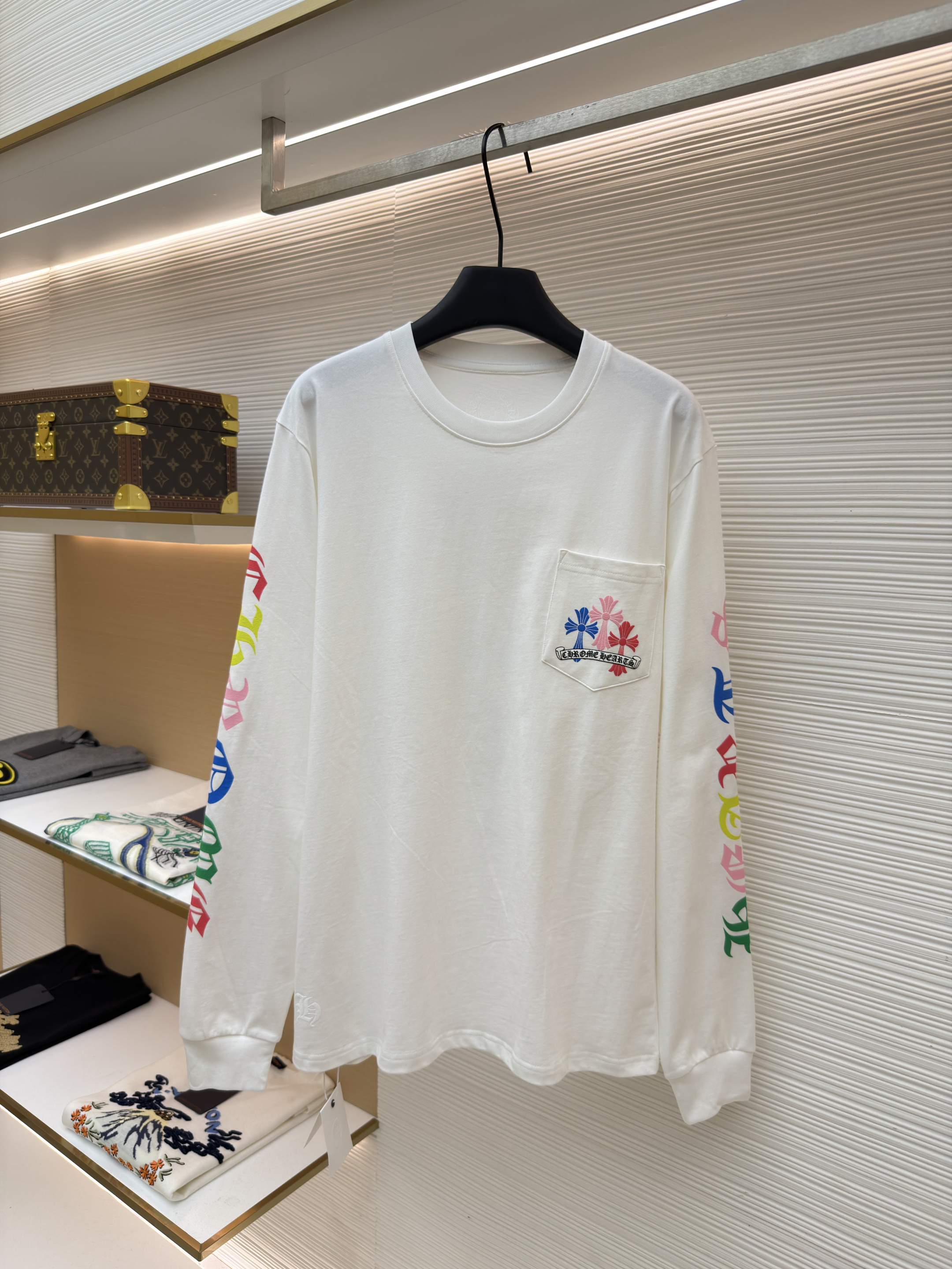 클로이 하트 남녀 긴팔 티셔츠