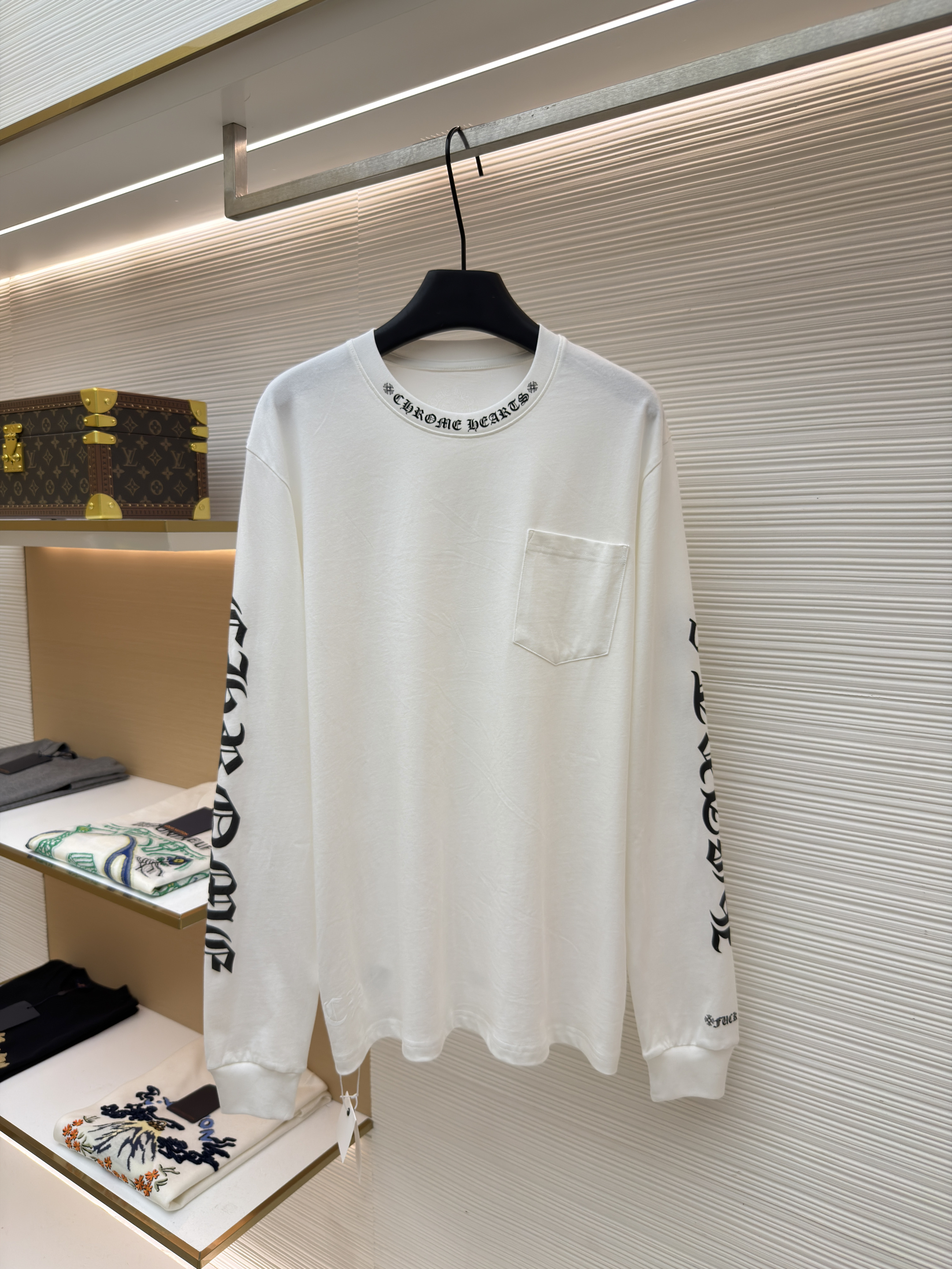 클로이 하트 남녀 긴팔 티셔츠