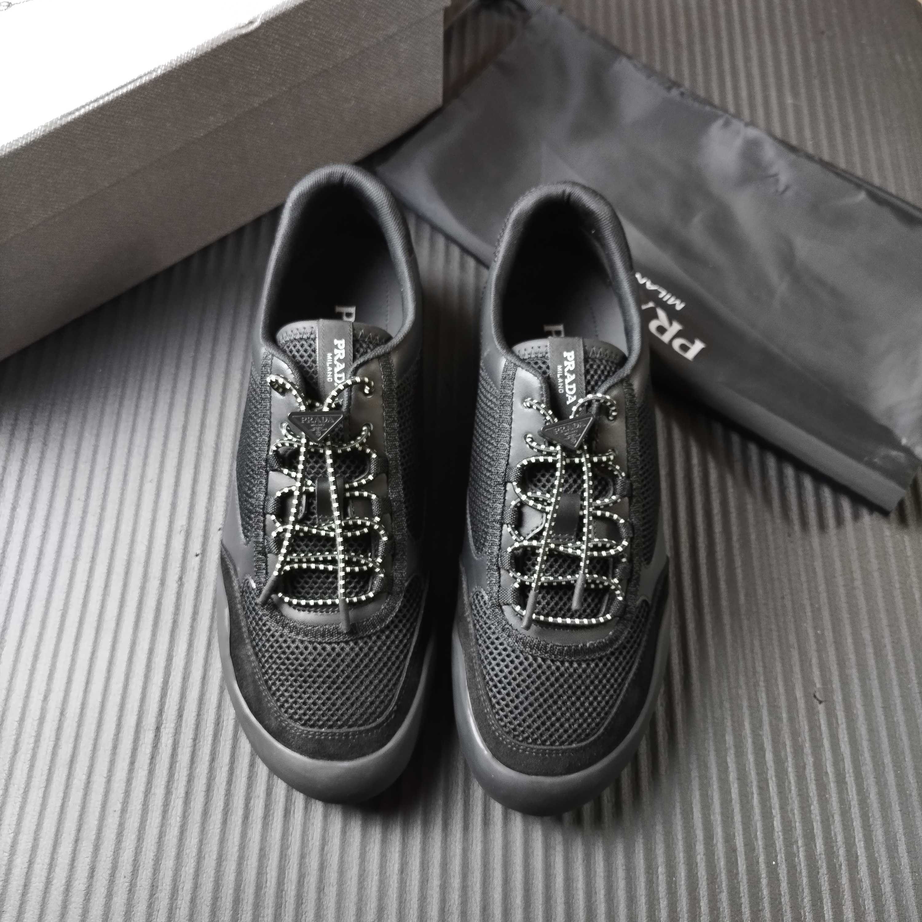프라다 스피드락 메쉬 패브릭 스니커즈