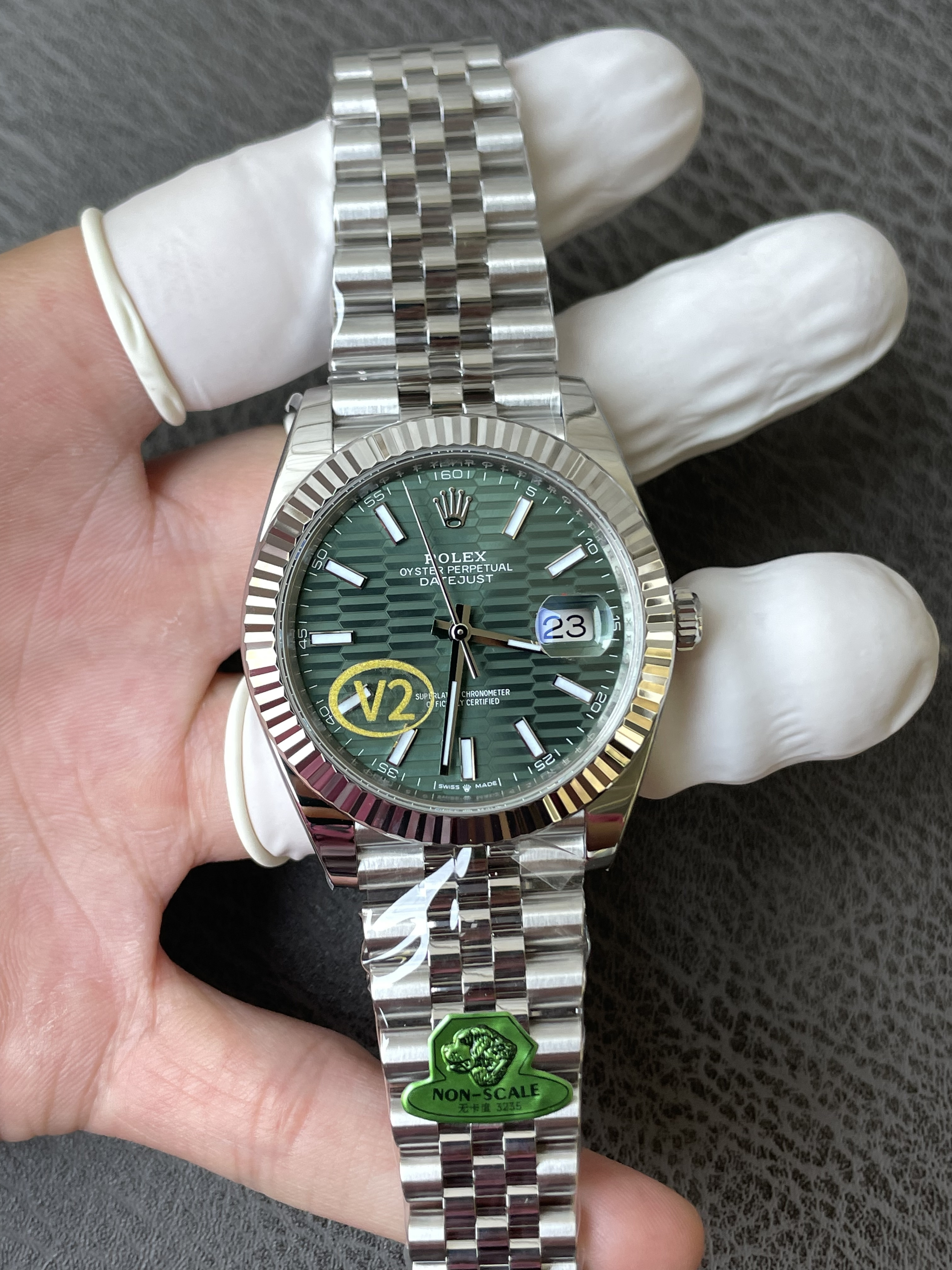 GOLD  | 3235 무브먼트｜41mm l 롤렉스 데이트저스트 126334 프리스프렁 (Free-sprung) V2