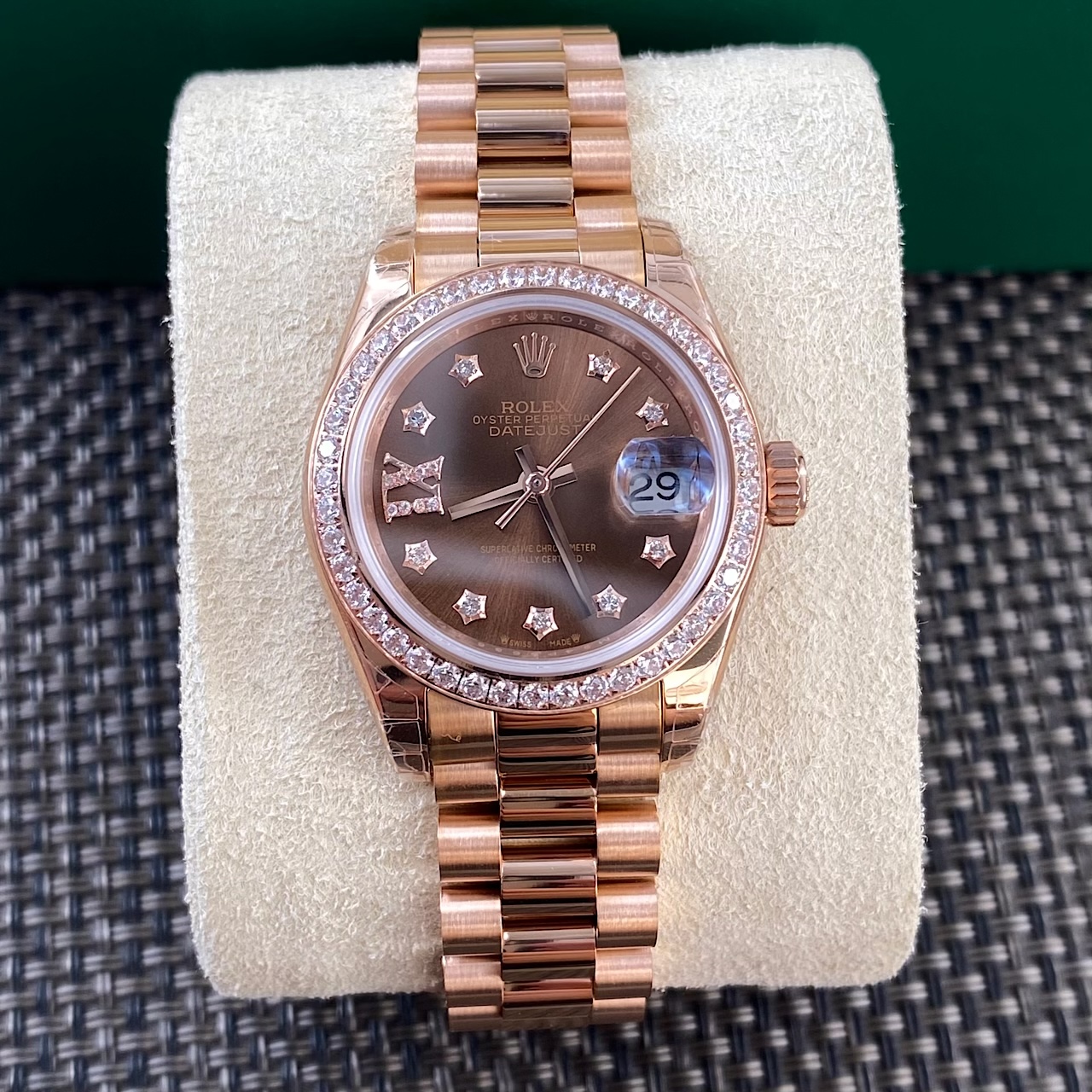 M9 l 28mm l 2671무브먼트 l 레이디-데이트저스트