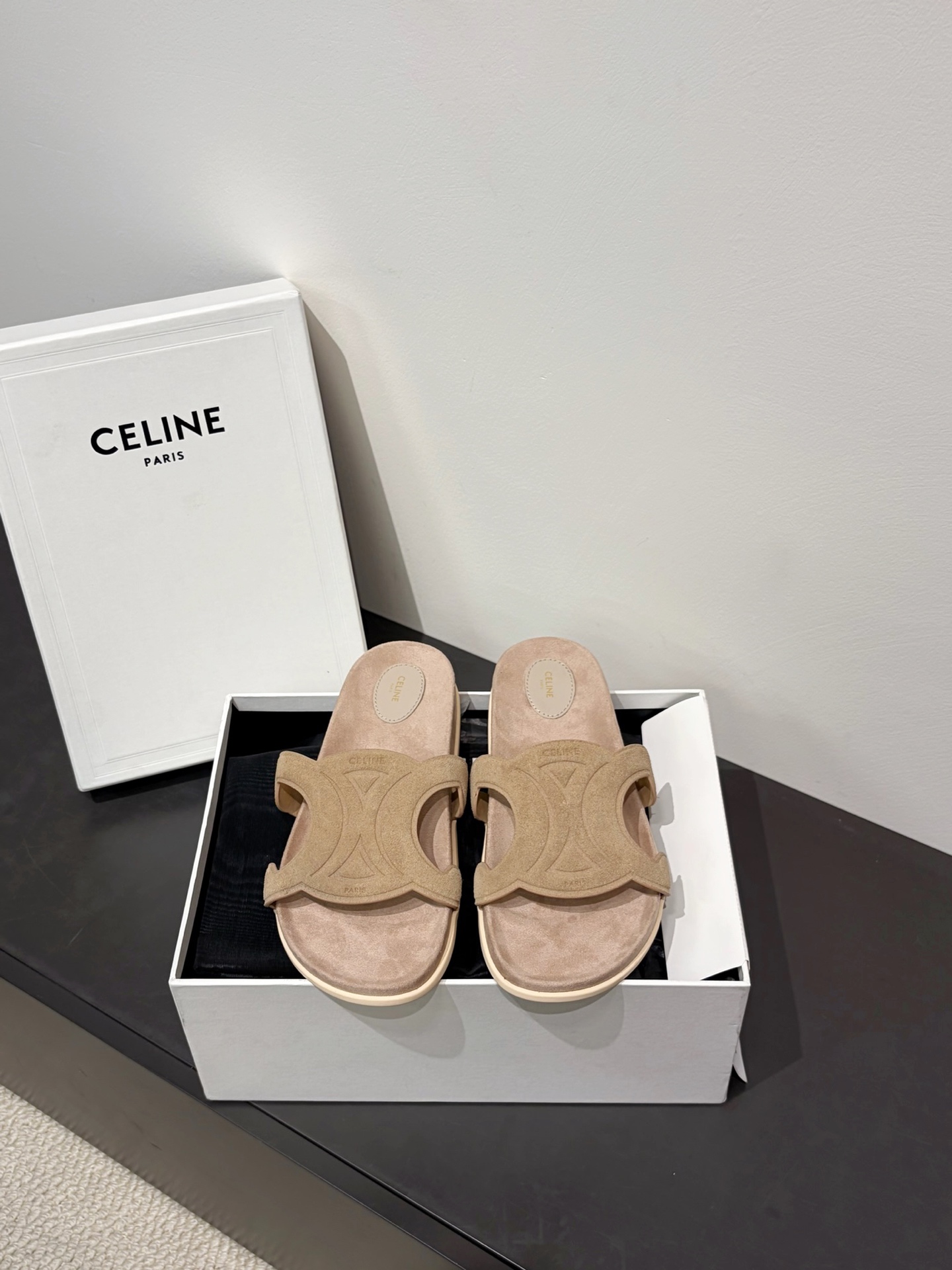 셀린느 TRIOMPHE  슬리퍼