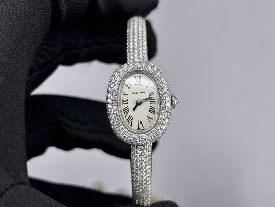 까르띠에 풀다이아(모이사나이트) 베누아 워치  mini