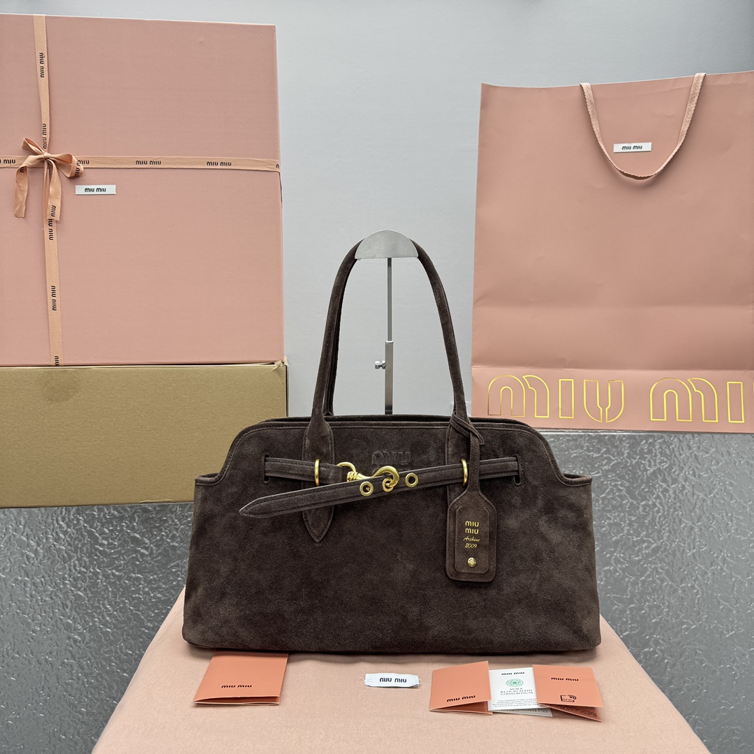 미우 미우 Aventure suede bag  44.5x 24 x14cm