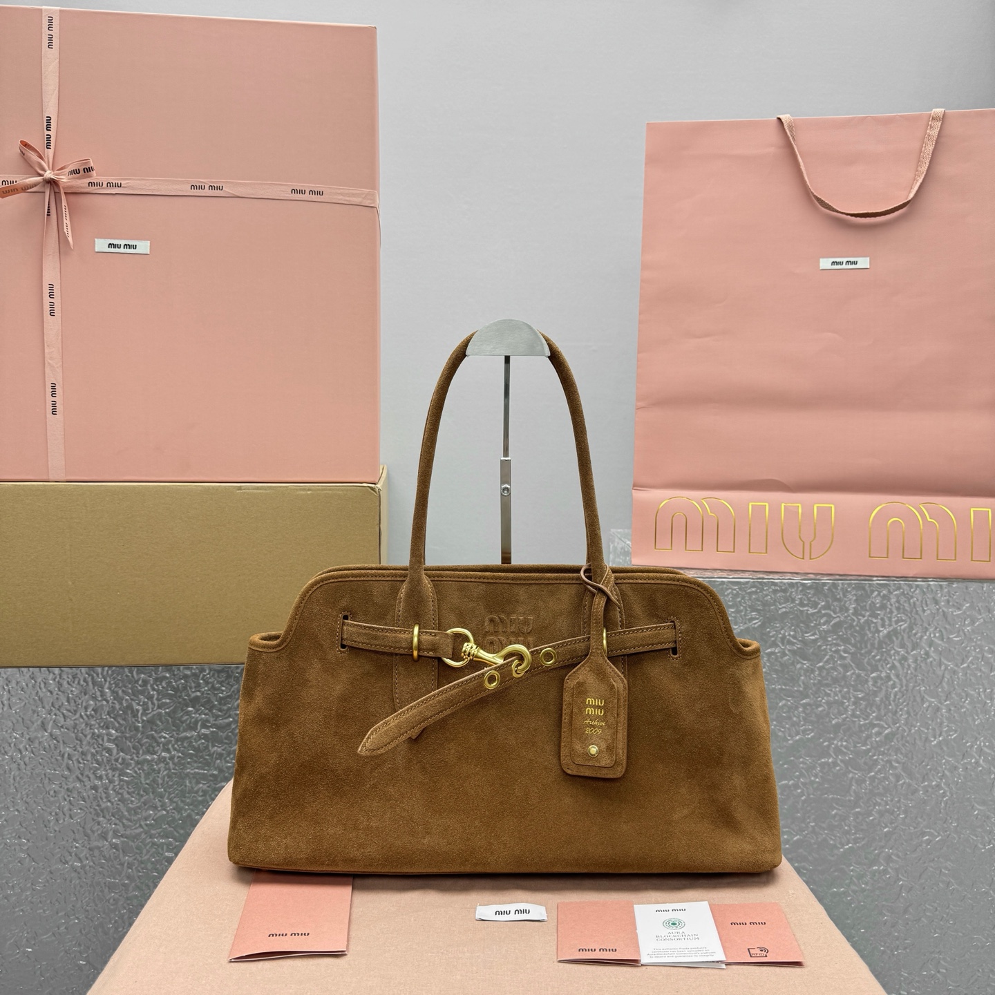 미우 미우 Aventure suede bag  44.5x 24 x14cm