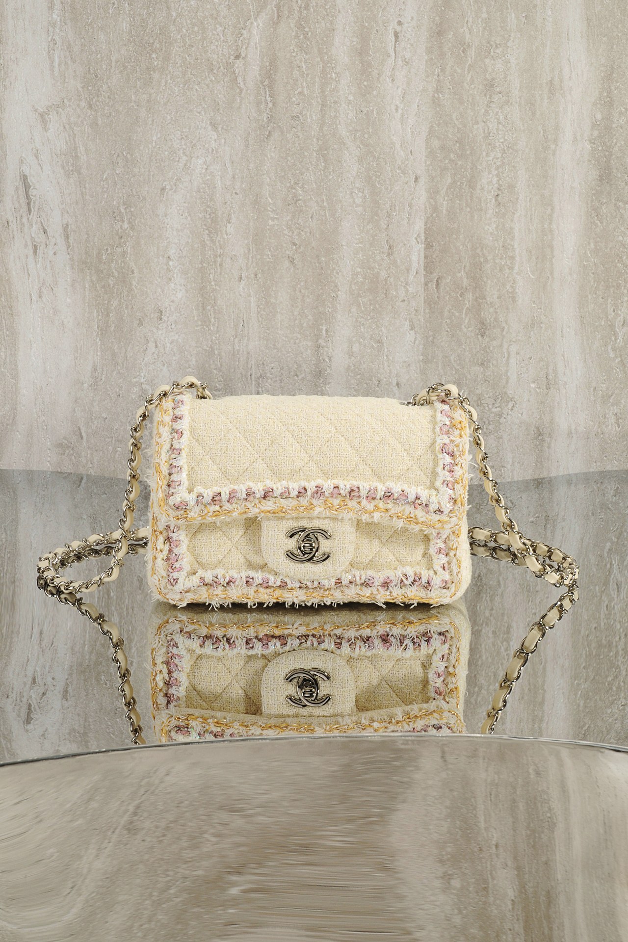 샤*  26C 미니 클래식 백  20cm