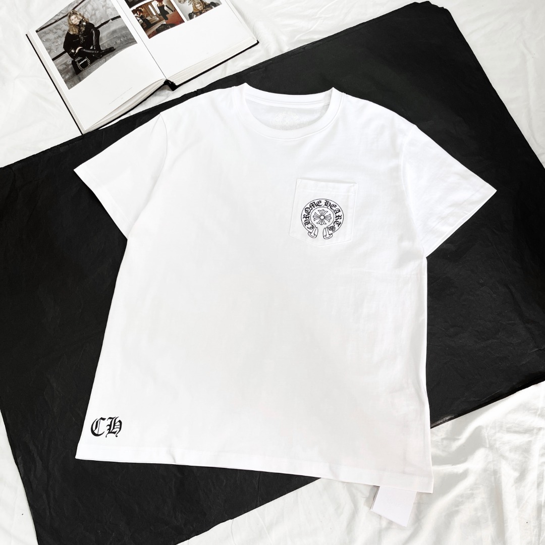 크롬하츠 대거 포켓 반팔 티셔츠 M사이즈