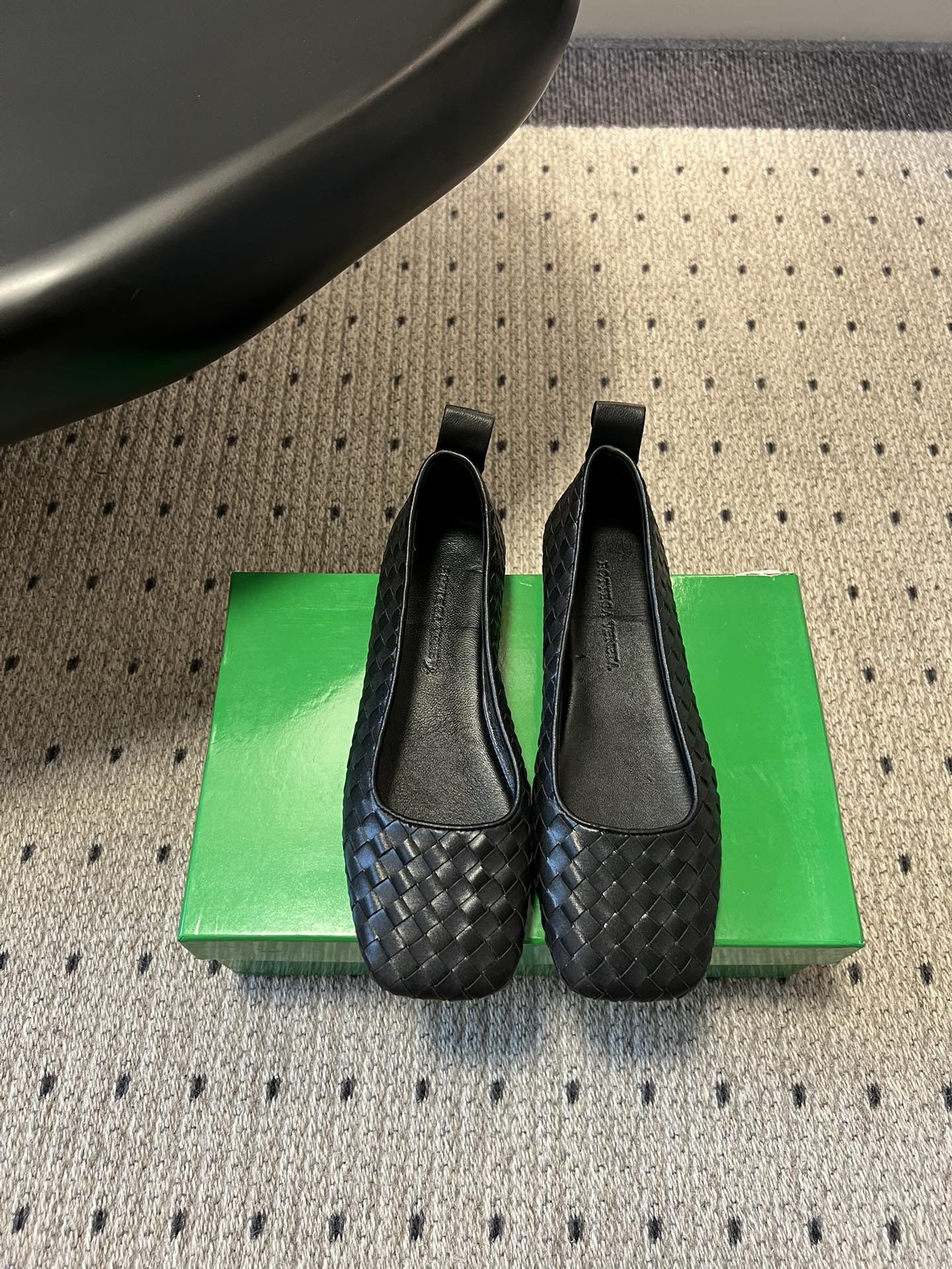 보테가베네타  샬롯 발레리나